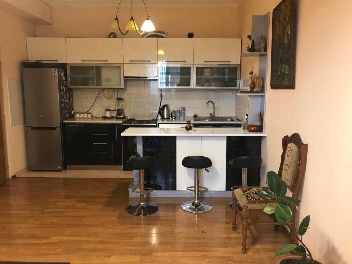 Евродвушка в Glendale Hills с видом на Арарат Ереван Екстериор снимка